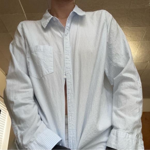 Women's Croft & Barrow Essential One Pocket Button Down Shirt - Picture 7 of 7